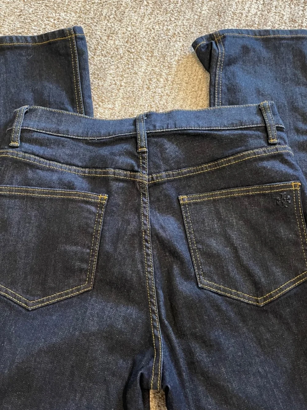 Tory Burch Button Fly Straight Leg Cropped Jeans Dark Resin Wash‎ Size 25